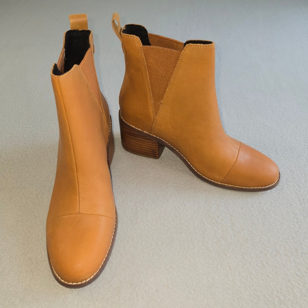 TOMS Marina Ankle Boot Women 7.5 Tan Leather Cap Toe Block Heel Chelsea Bootie